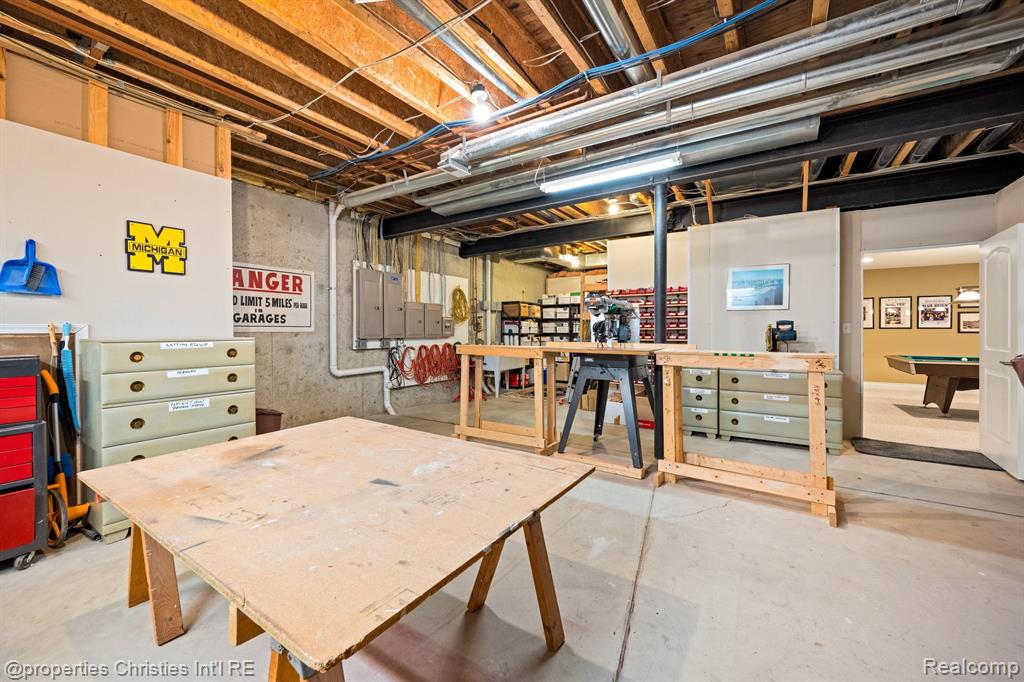 59801 E 8 MILE Road, South Lyon, MI 48178 — Photo 58