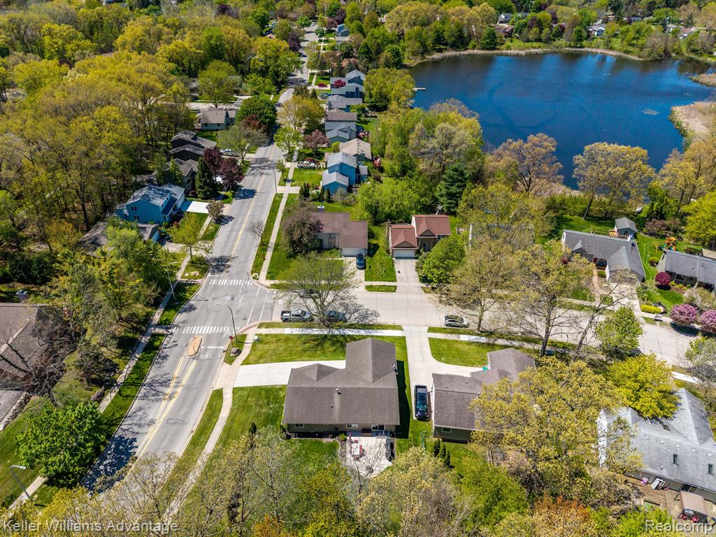 504 GLENWYTH Road, Brighton, MI 48116 — Photo 34