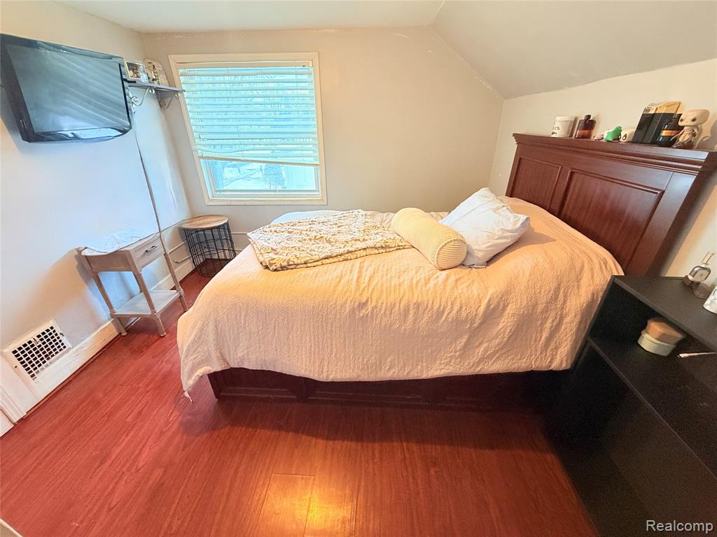 33526 Duncan, Fraser, MI 48026 — Photo 18