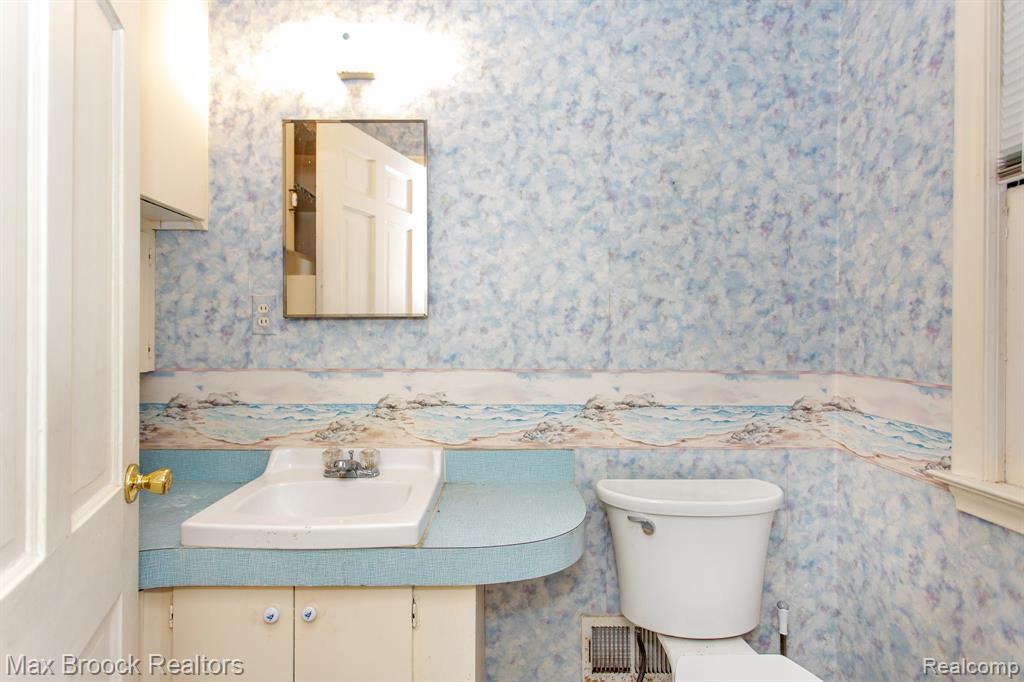 1852 Edgewood Boulevard, Berkley, MI 48072 — Photo 24
