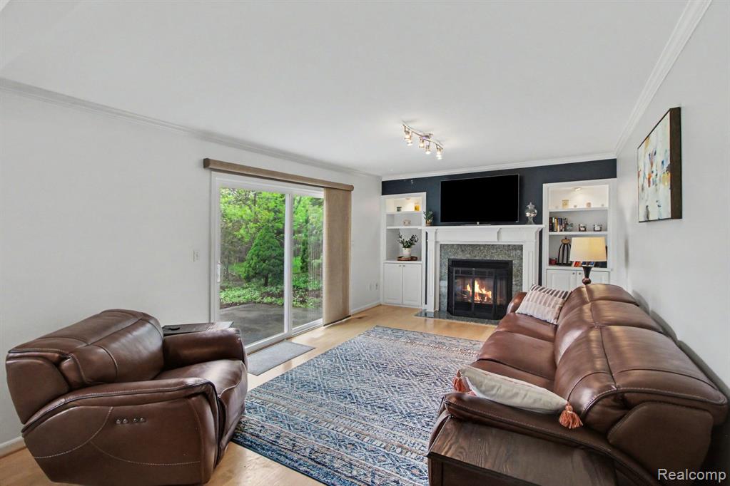 2964 Walmsley Circle Drive, Lake Orion, MI — Photo 8