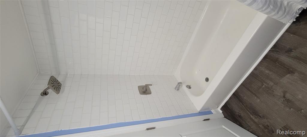 405 E Mill Street, Capac, MI 48014 — Photo 15