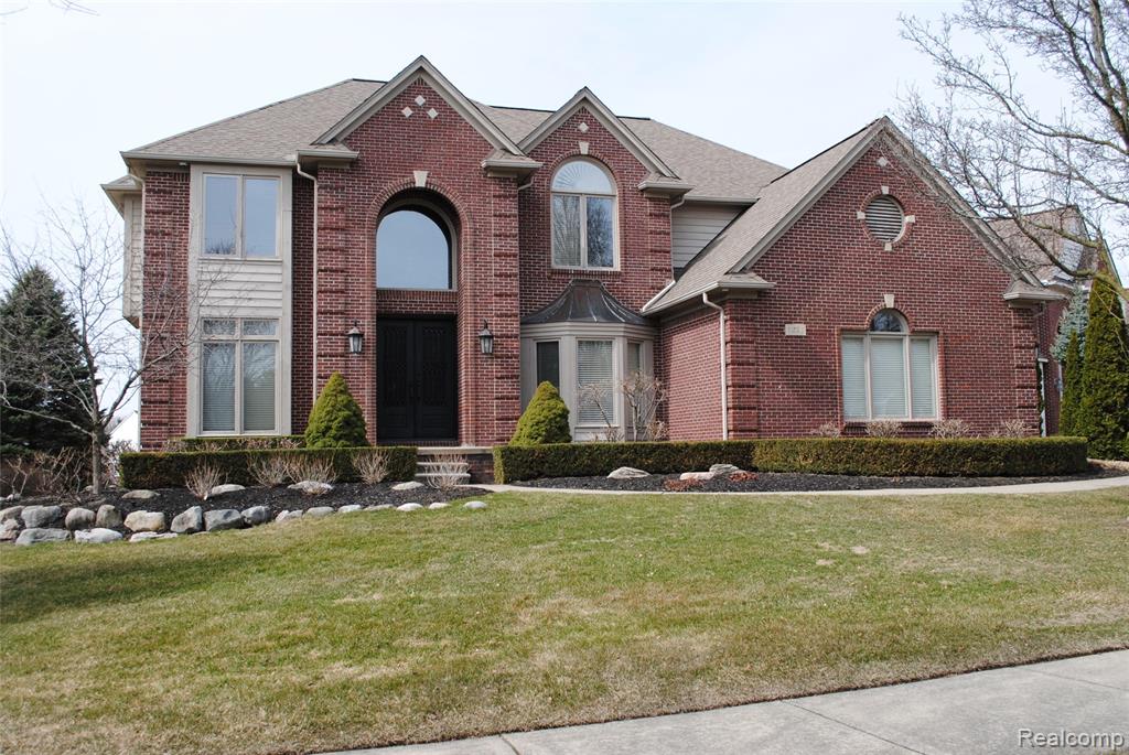 1271 Tulberry Circle, Rochester, MI 48306 — front exterior