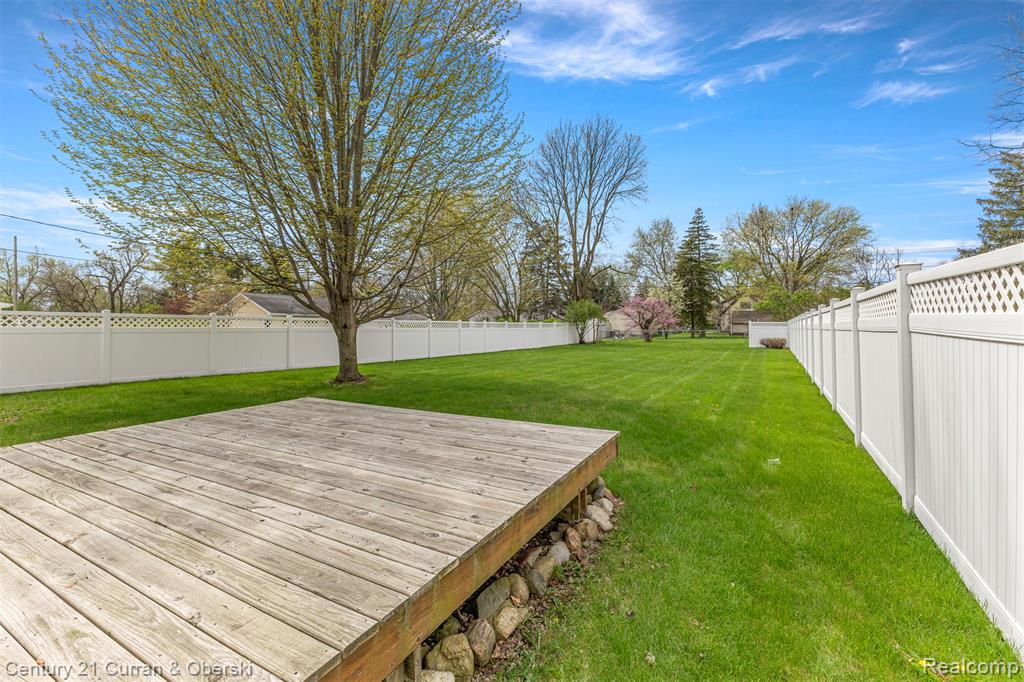 60 S Biggs Street, Belleville, MI 48111 — Photo 14