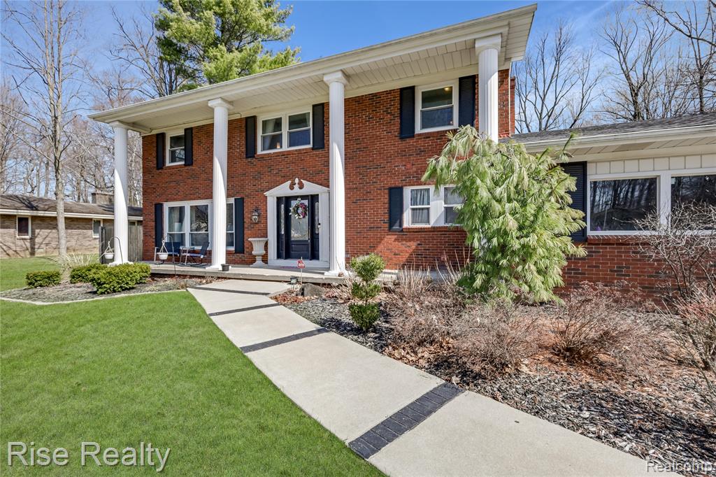 1366 Ox Yoke Drive, Flint, MI 48532 — Photo 2