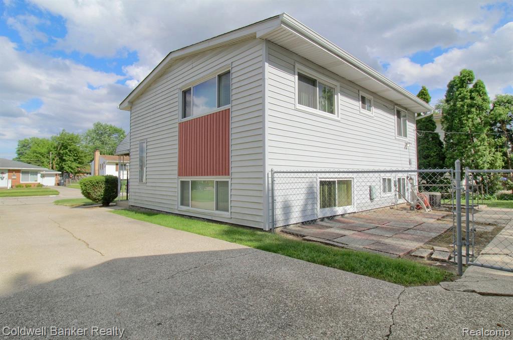 6709 Geronimo Street, Westland, MI — Photo 27