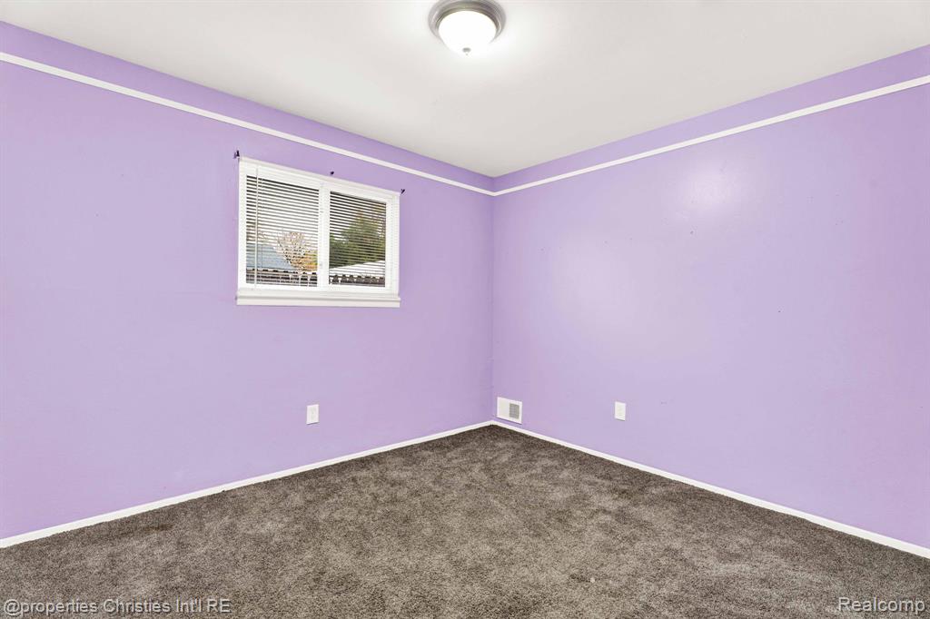 6516 Oak Street, Taylor, MI 48180 — Photo 16