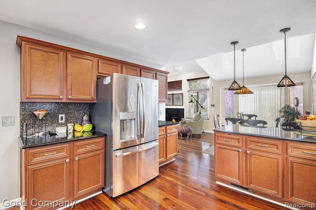 24163 Curt Drive, Brownstown, MI 48183 — Photo 9