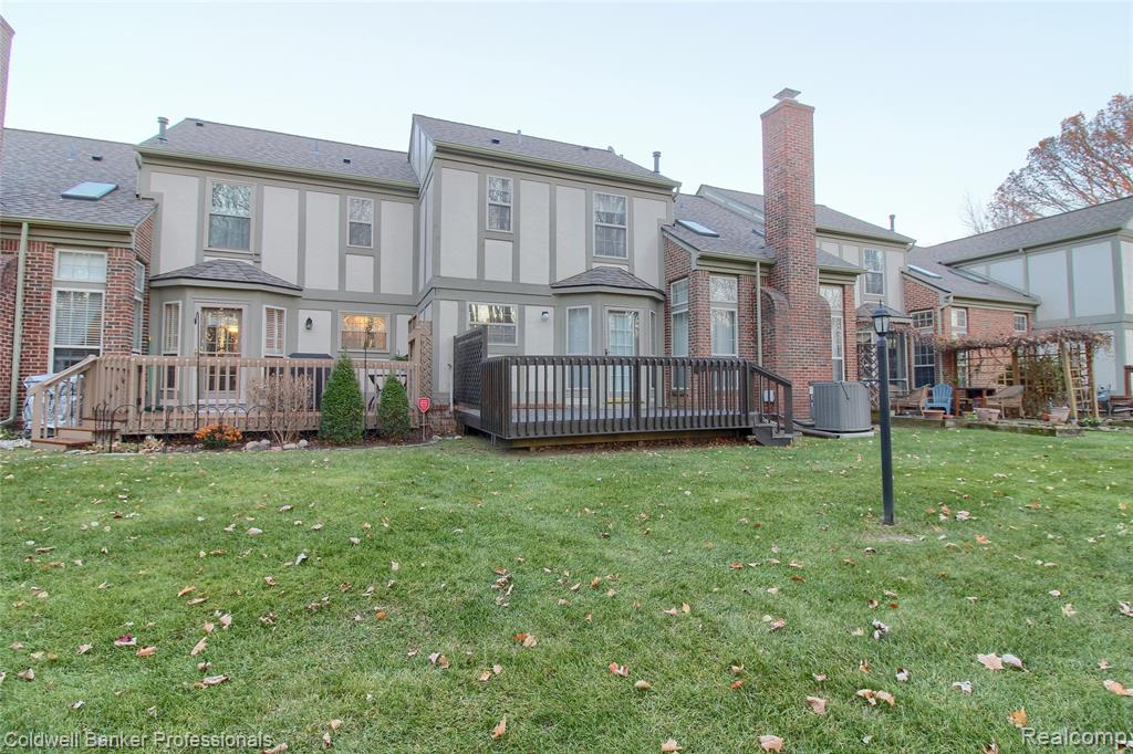 41816 White Tail Lane, Canton, MI 48188 — Photo 29