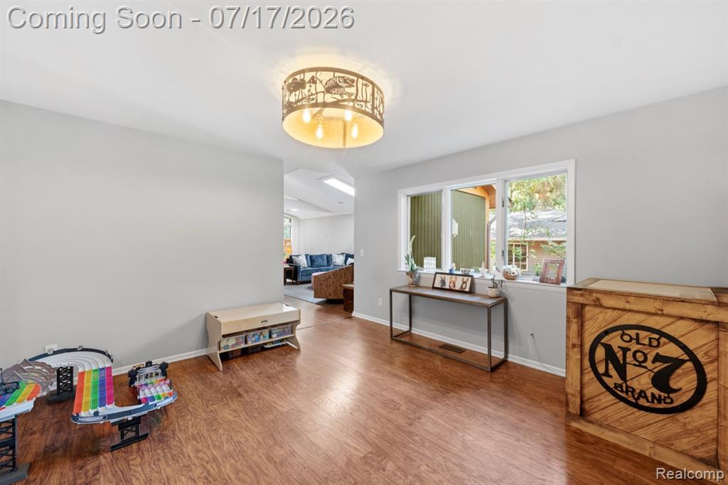 7375 Parkwood Drive, Fenton, MI 48430 — Photo 26
