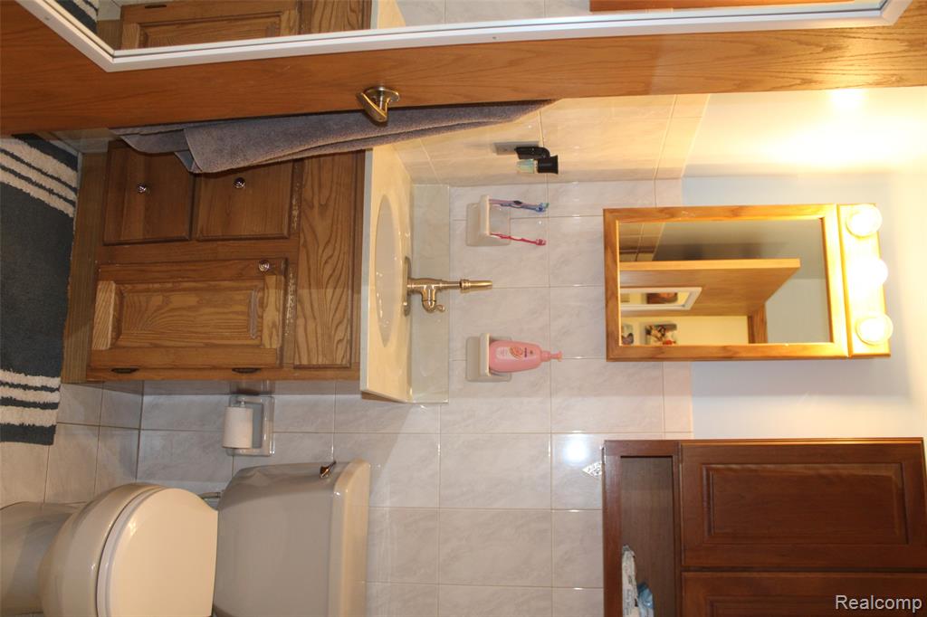 30500 Ostreich Rd Road, Rockwood, MI — Photo 21