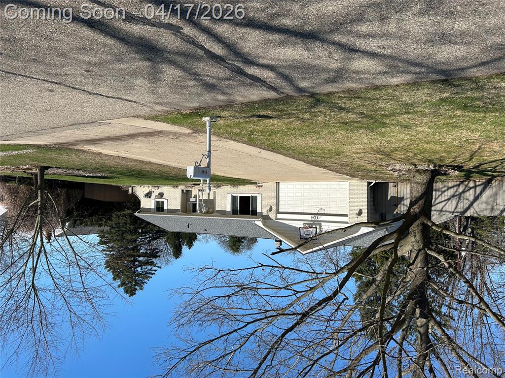 5134 Saint Richard Drive, Utica, MI 48316 — Photo 29