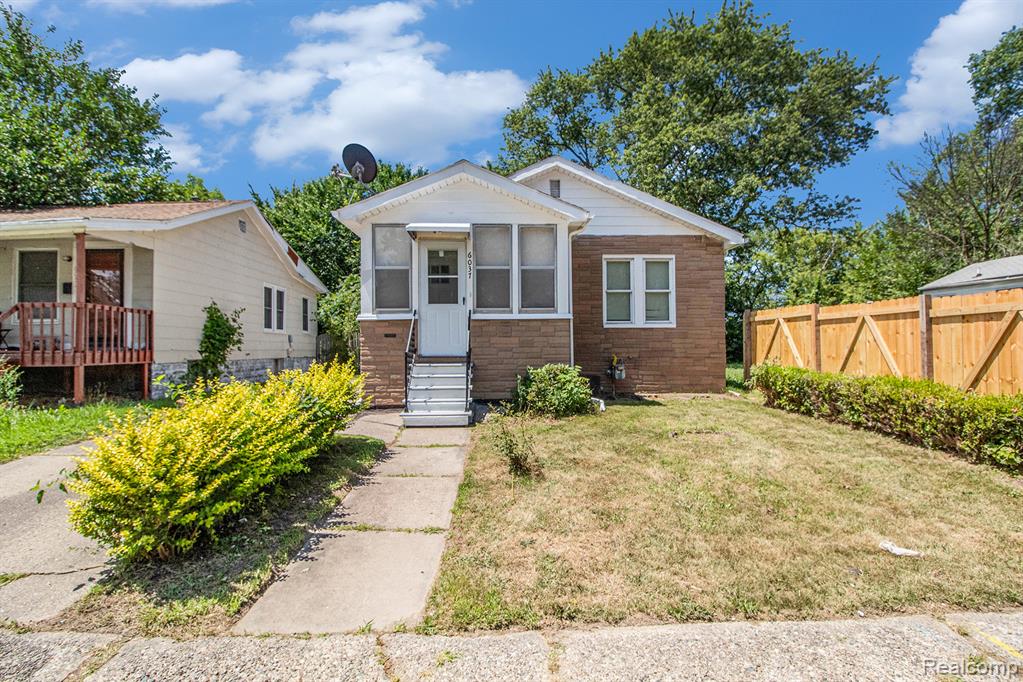 6037 Plainview Avenue, Detroit, MI 48228 — Photo 28