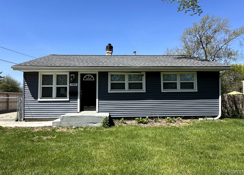 769 PALMER Drive, Pontiac, MI 48342 — front exterior