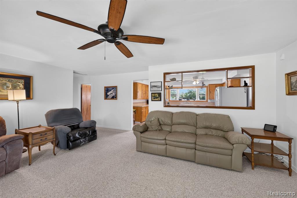 5233 Torrey Road, Flint, MI 48507 — Photo 10