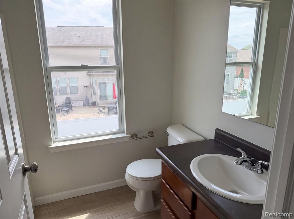 42824 Greystone Drive, Sterling Heights, MI 48313 — Photo 19