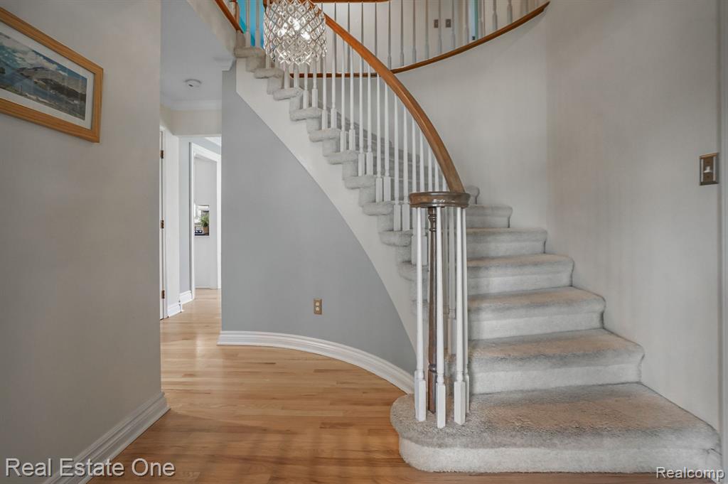 10124 Royce Drive, South Lyon, MI 48178 — Photo 3