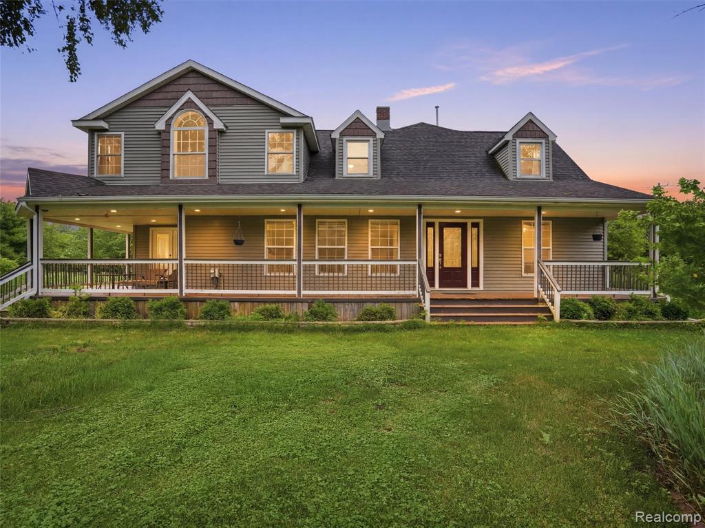 5556 Ormond Road, White Lake, MI 48383 — front exterior