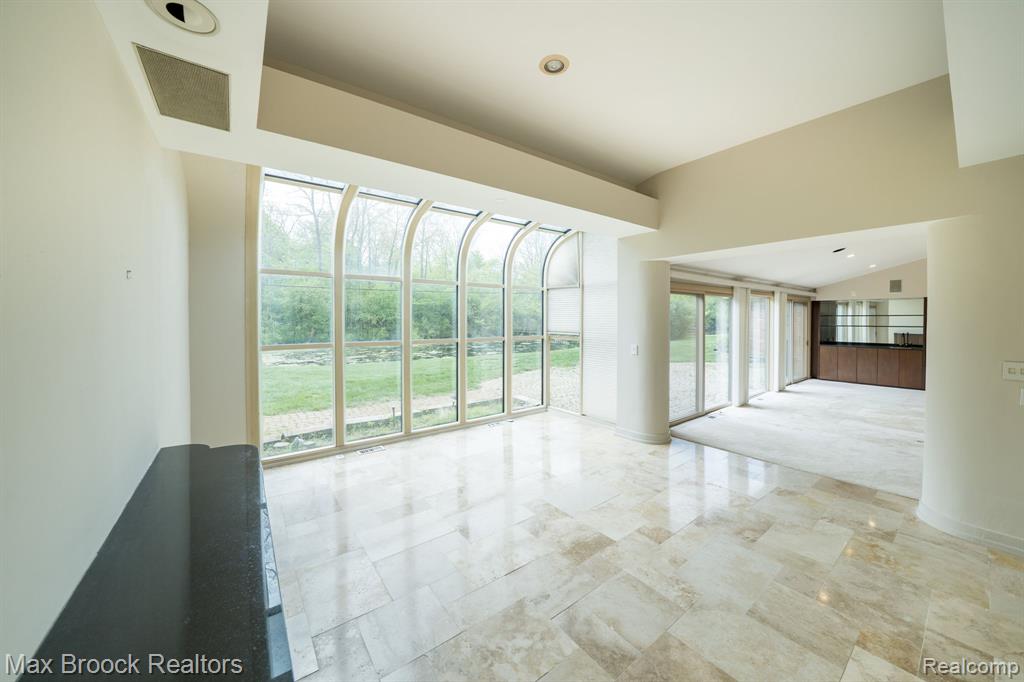 25461 Tweed Drive, Franklin, MI 48025 — Photo 21