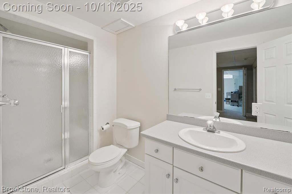 9079 Woodgrove Drive, Plymouth, MI 48170 — Photo 42