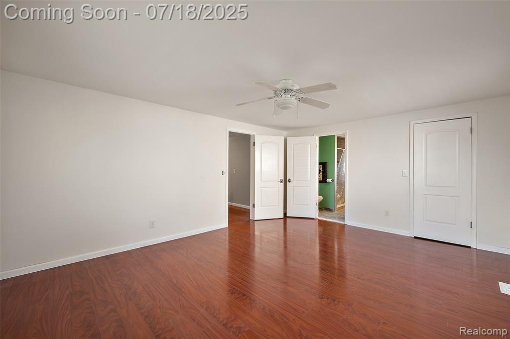 4152 Bloomfield Drive, Sterling Heights, MI 48310 — Photo 40