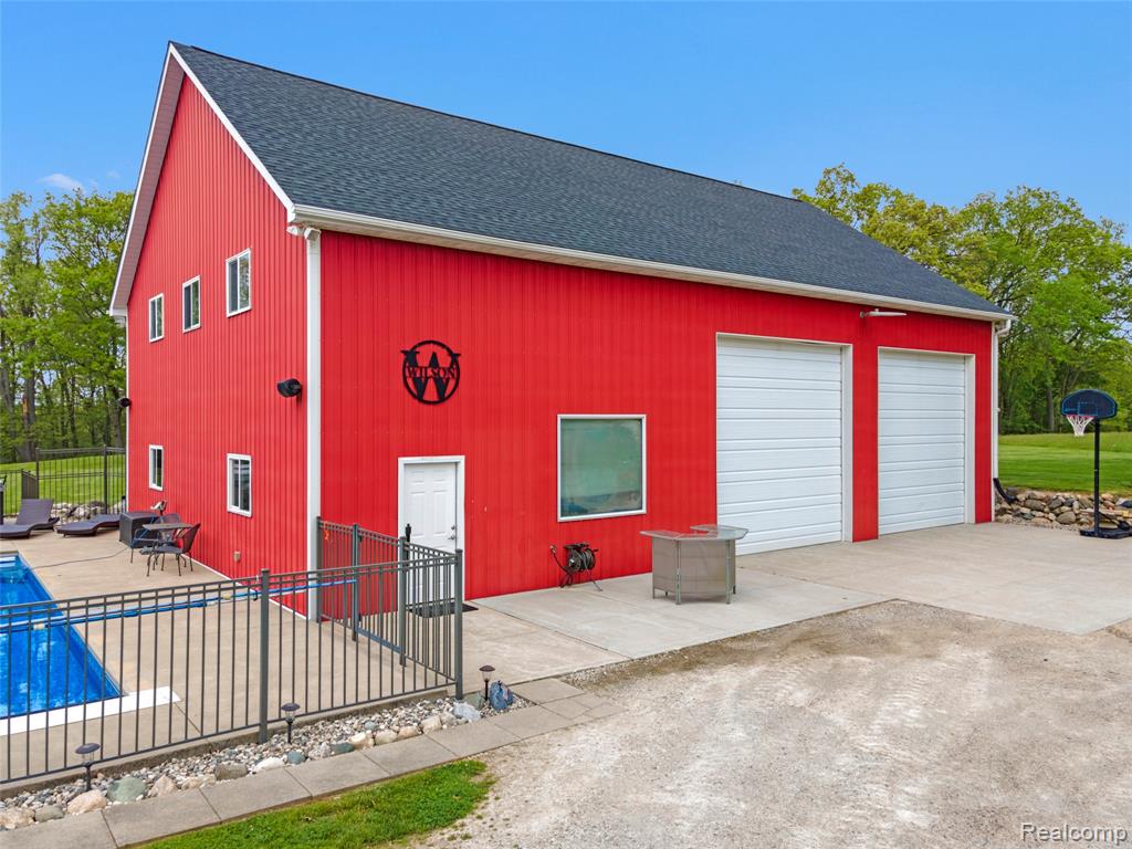 13085 Rohn Road, Fenton, MI 48430 — Photo 43