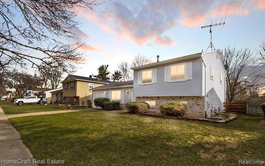 9224 PANAMA Avenue, Ypsilanti, MI 48198 — front exterior