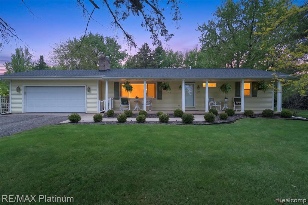 139 Edgemont Drive, Howell, MI 48855 — Photo 62