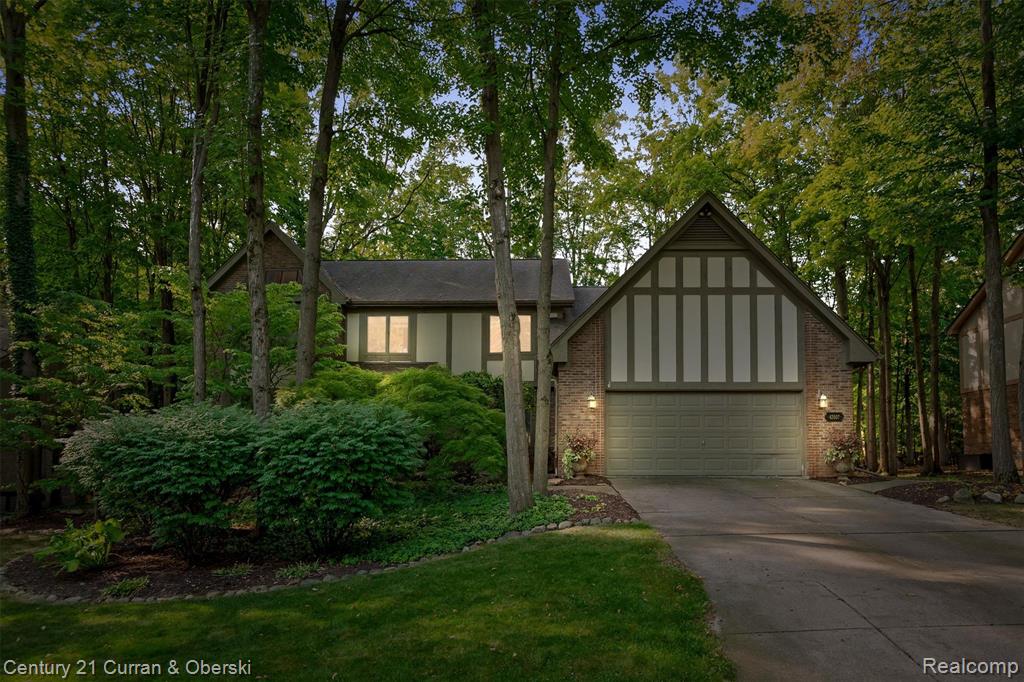 43507 Scenic Lane W, Northville, MI 48167 — Photo 45