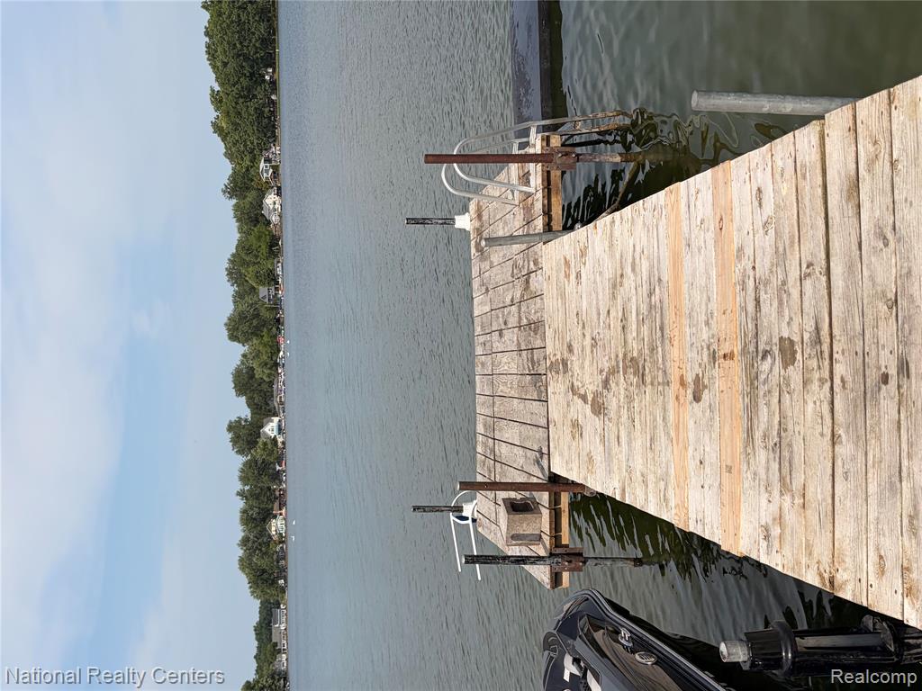 2025 Parkwood Court, Brooklyn, MI 49230 — Photo 34