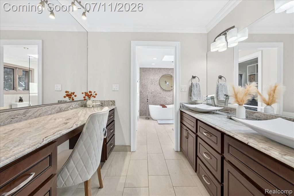 23750 E River Road, Grosse Ile, MI 48138 — Photo 23