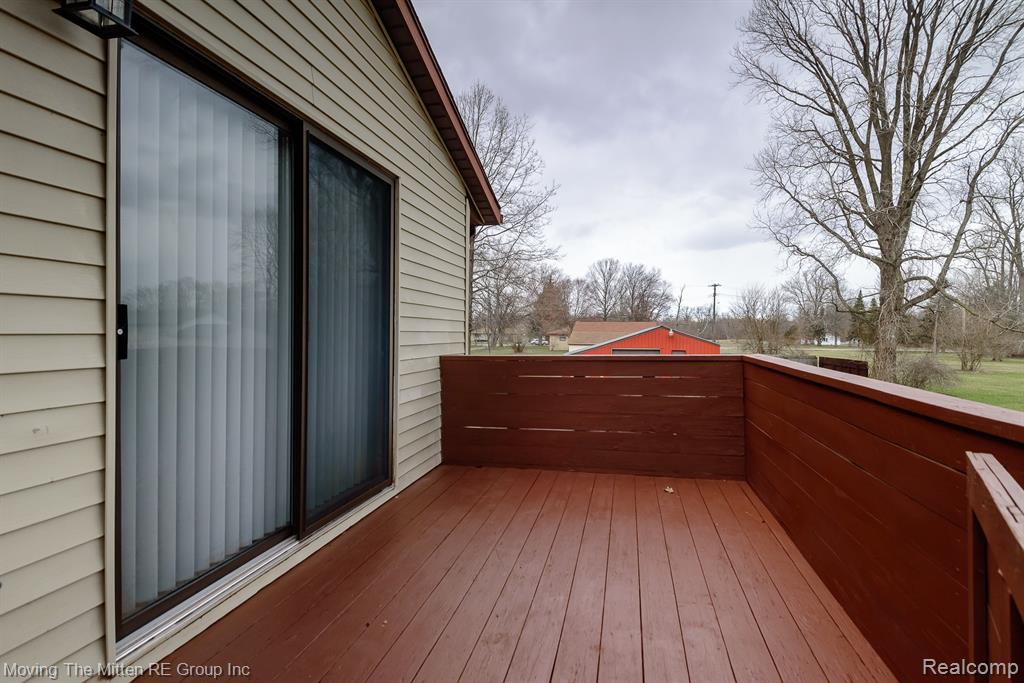 21775 Clemmons Court, Belleville, MI 48111 — Photo 29