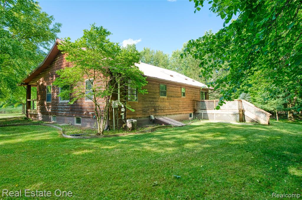15060 Van Syckle Court, Gregory, MI 48137 — Photo 9