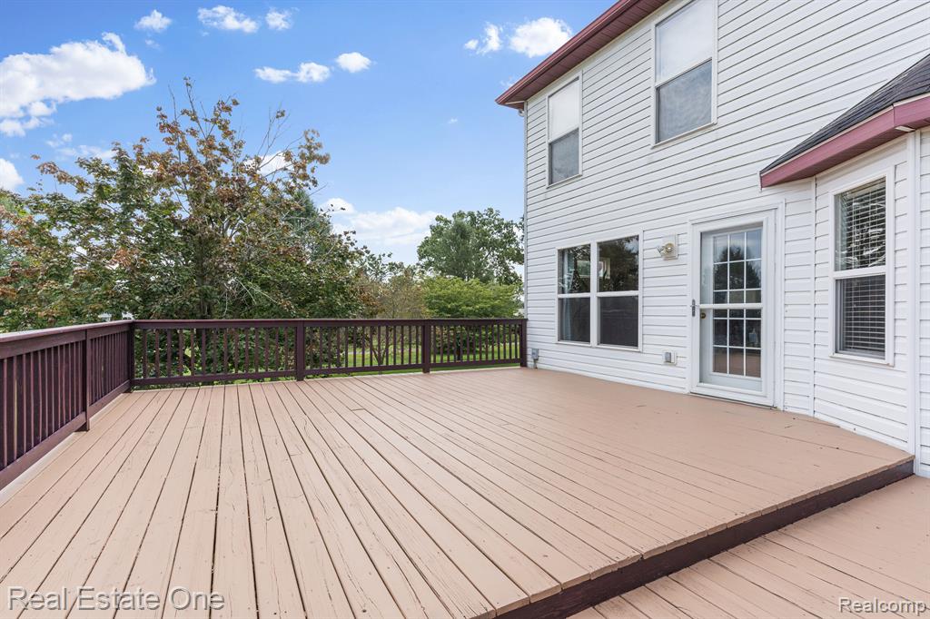 7796 LANGE Road, Fowlerville, MI 48836 — Photo 24