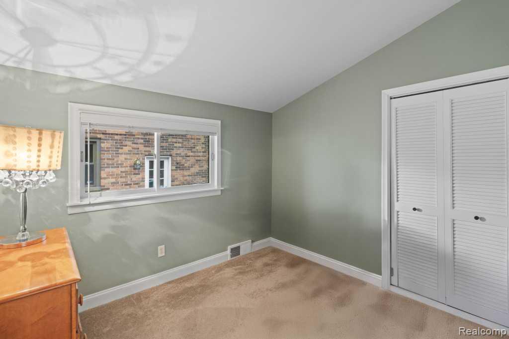 522 N Connecticut Avenue, Royal Oak, MI 48067 — Photo 13