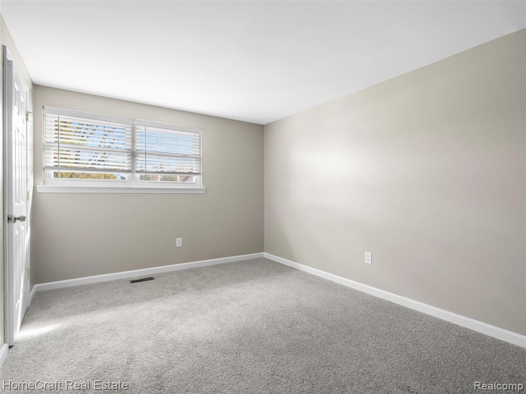 44503 N Umberland Circle, Canton, MI 48187 — Photo 14