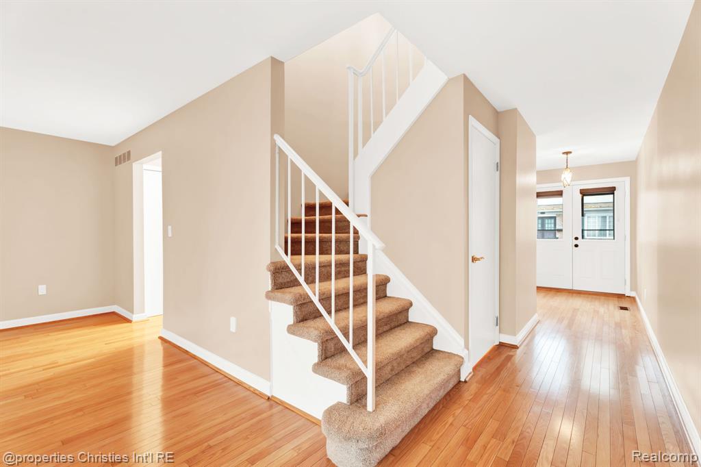 1805 Wickham Street, Royal Oak, MI 48073 — Photo 20
