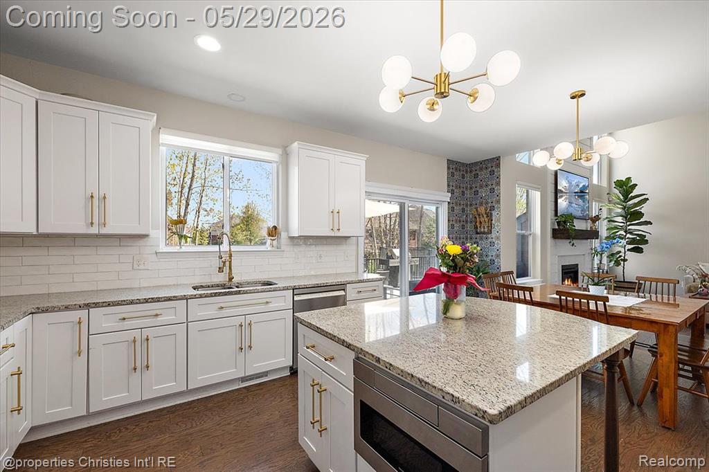 24428 Sheringham Drive, South Lyon, MI 48178 — Photo 22