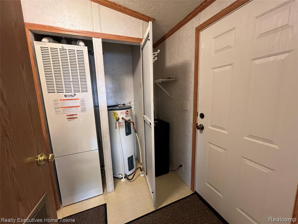 3682 CHESTNUT Lane, Dryden, MI 48428 — Photo 15