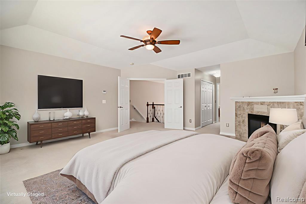 2298 Meadow Court, Leonard, MI 48367 — Photo 22
