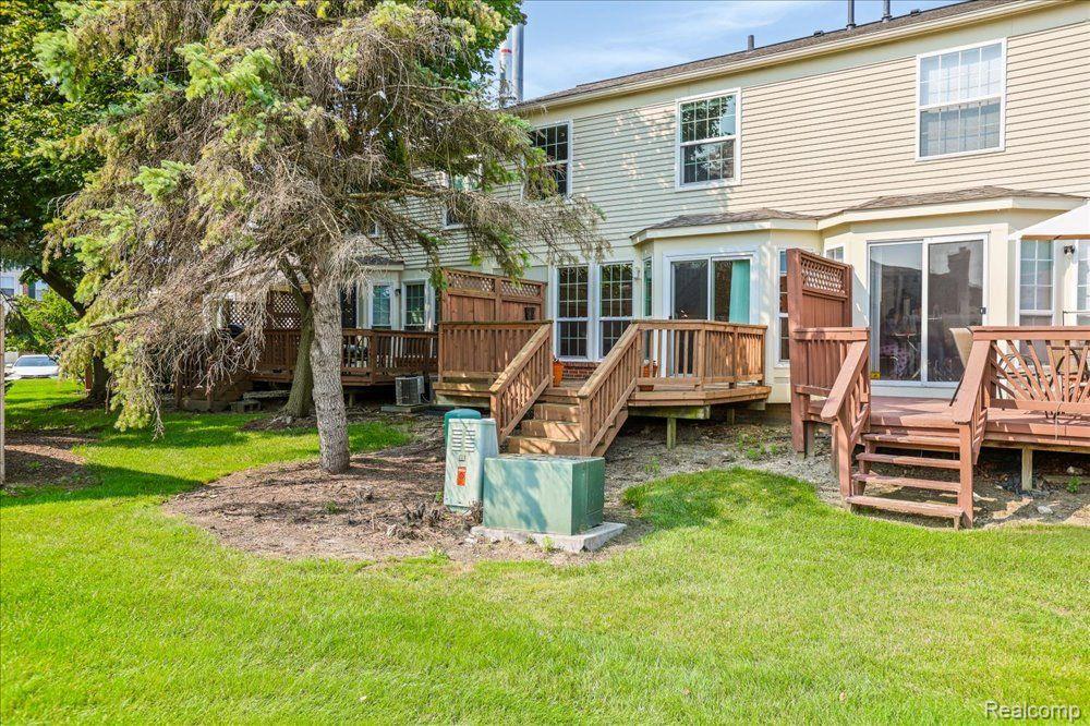 1653 Bennington Court, Canton, MI 48188 — Photo 33