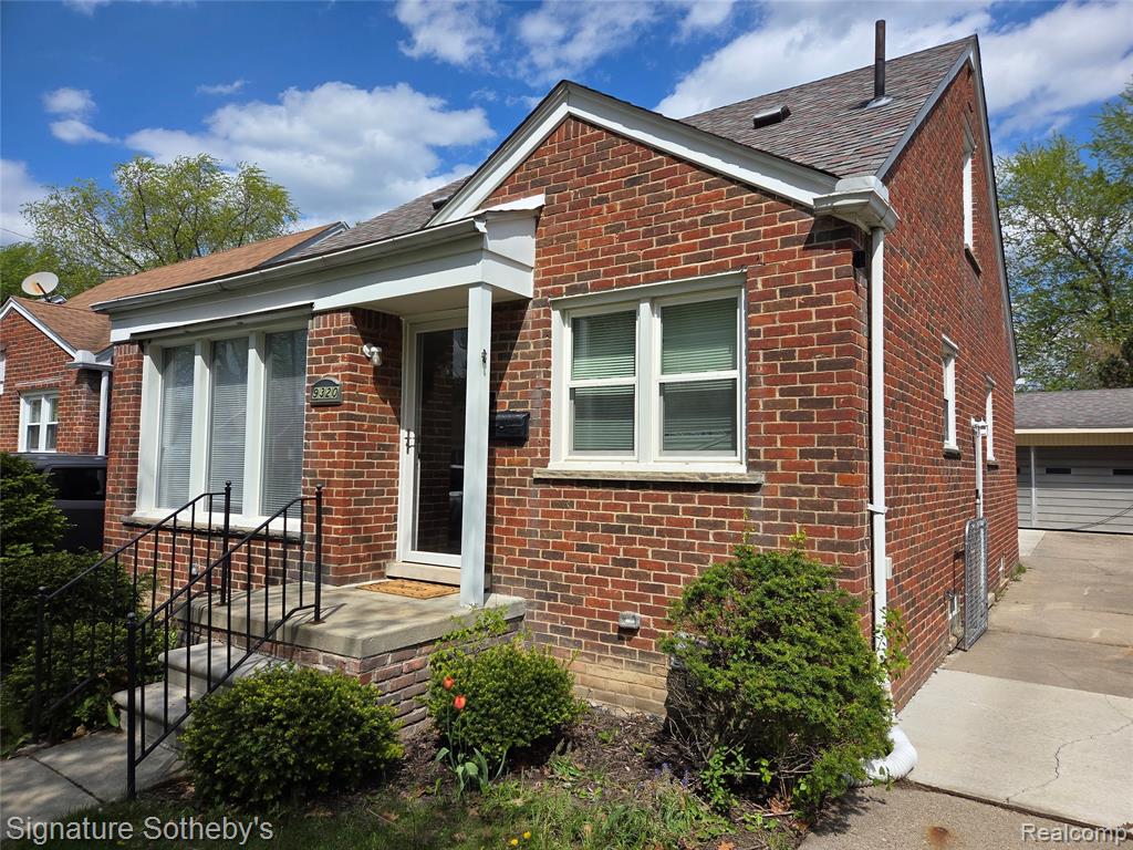 9320 Dixie, Redford, MI 48239 — front exterior