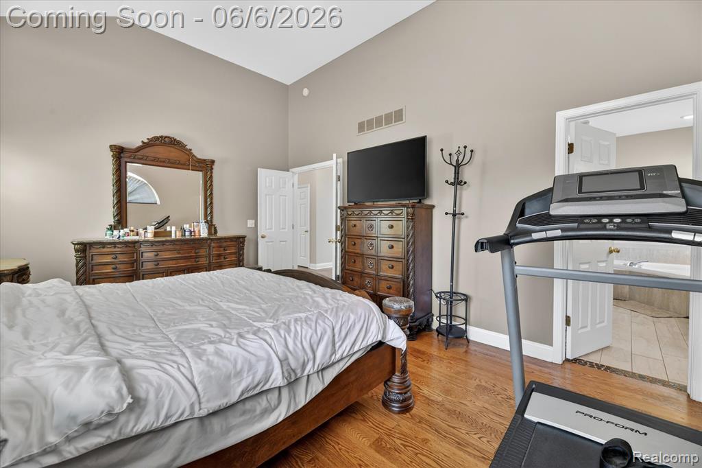 5324 Sequoia Court, Grand Blanc, MI 48439 — Photo 18