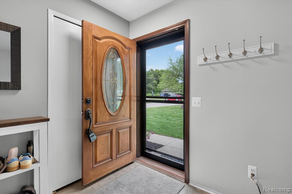 4903 Cape Town, Highland, MI 48356 — Photo 6