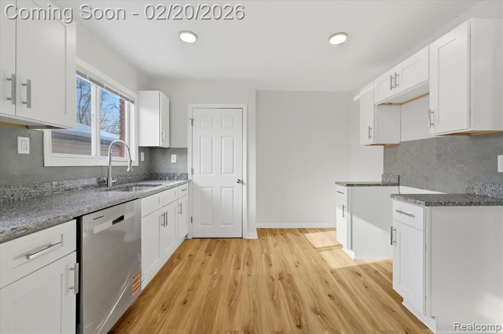 16863 Tracey Street, Detroit, MI 48235 — Photo 9