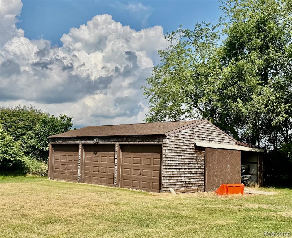 2250 E Dryden Road, Metamora, MI 48455 — Photo 69