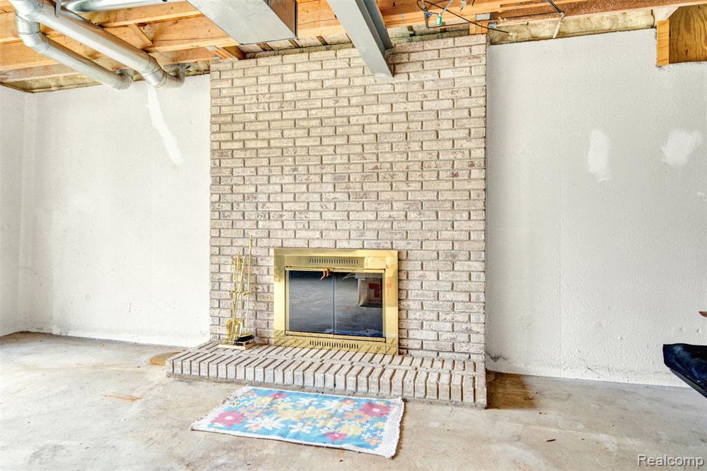 6942 Norton Drive, Troy, MI 48085 — Photo 27