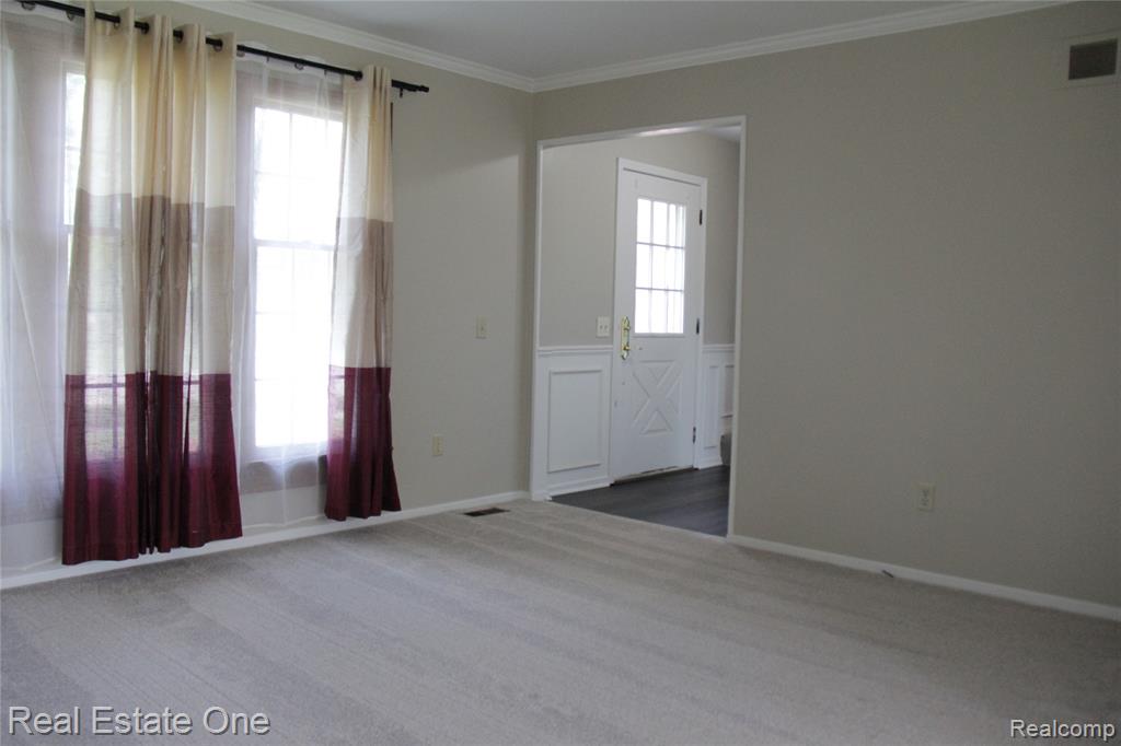 44777 SALTZ Road, Canton, MI 48187 — Photo 14