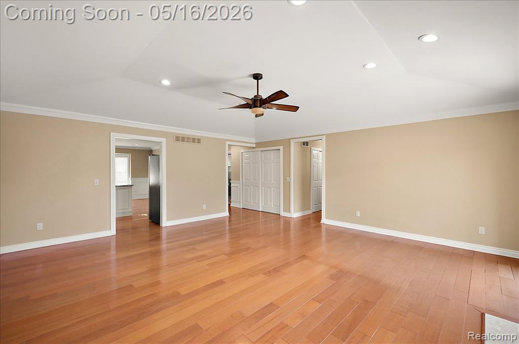 15948 Venice Avenue, Clinton Twp, MI 48035 — Photo 8
