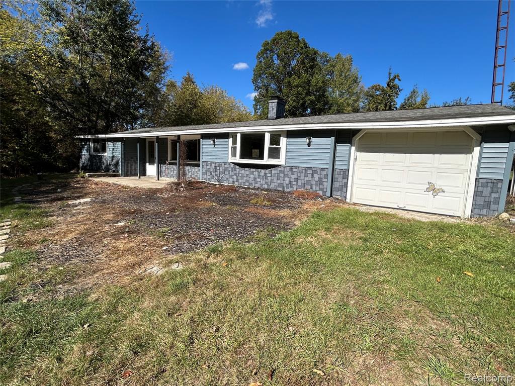 3958 Briggs Road, Otter Lake, MI 48464 — Photo 2
